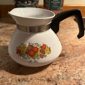 Vintage P-104 Corningware “Le The’ ” 6C Teapot. No idea where the lid went. 1970